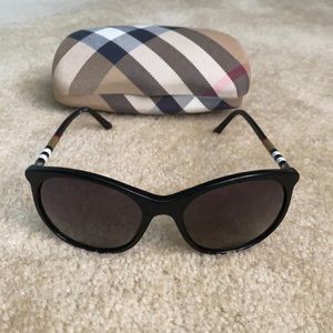 Burberry sunglasses